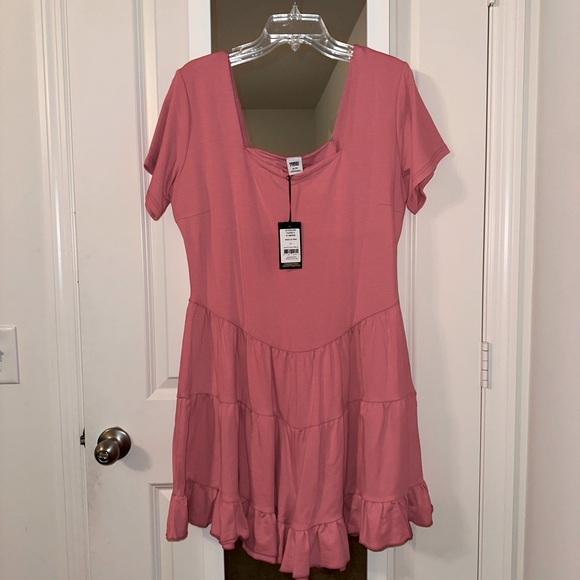 Smash + Tess Summer Shorty Romper in Pink - Picture 2 of 2